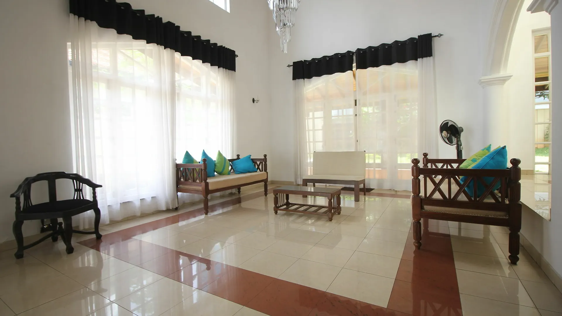 Olu Colombo Villa Sri Lanka